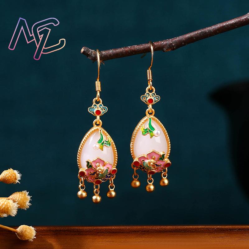 Natural Jade Flower Earrings C - Gold Plated Jewelry recension och pris