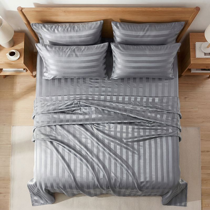 Wrinkle Resistant Striped Sati - Silk Pillowcase recension och pris