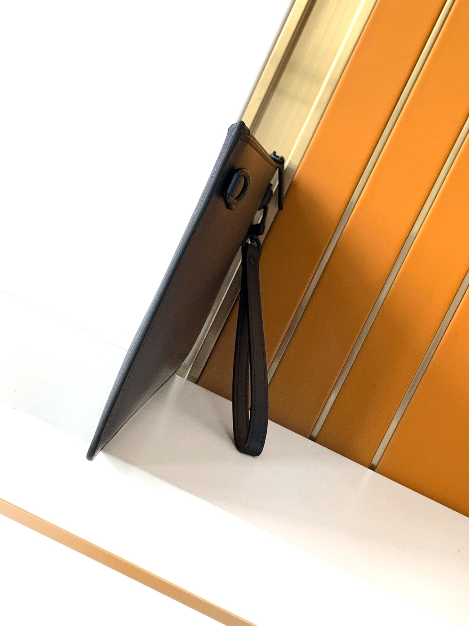 Men's Embossed Leather Clutch  - Leather Wallet Men recension och pris