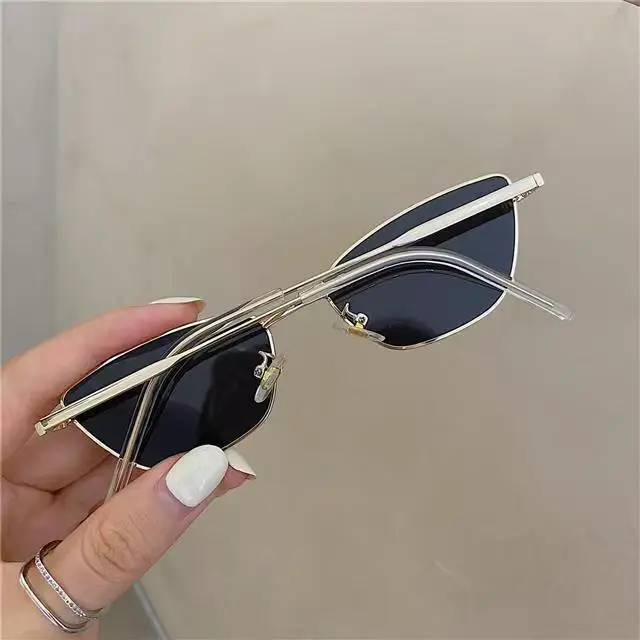 Vintage Small Frame Shades Cat - Designer Sunglasses recension och pris